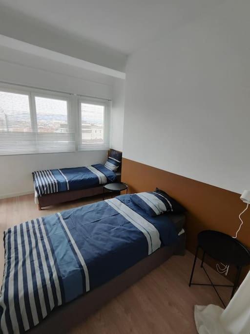Vue Mer Et Et Notre Dame Centre Ville Avec Balcon Et Parking 马赛 外观 照片